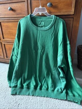New Women’s Aerie Classic Crewneck Sweatshirt - Green